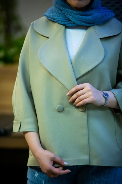 مانتو مازراتی کجراه سارینا