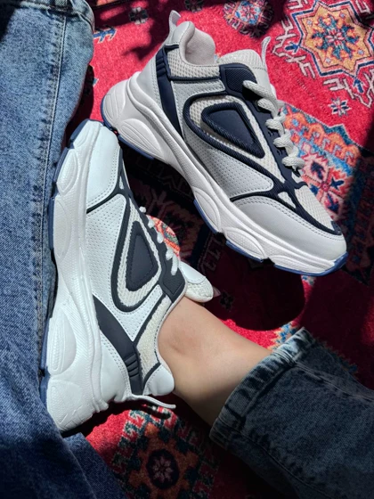 کتانی زنانه راحتی مثلثی (برند دیبو)