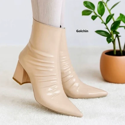 بوت ورنی پاشنه‌دار چین‌دار