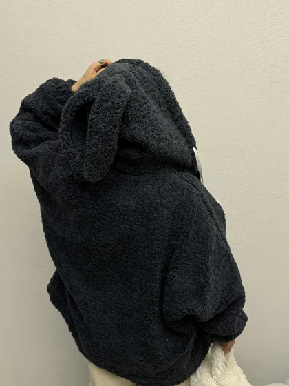 سویشرت خرگوشی اور