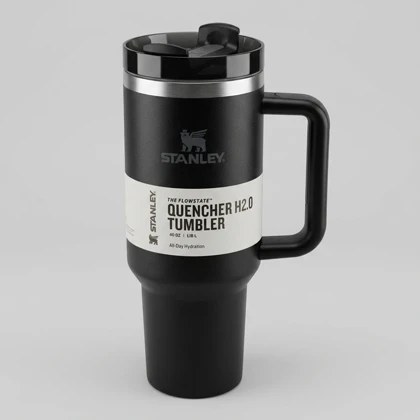 تراول ماگ دسته‌دار استنلی (STANLEY) حجم 1.18 لیتر (40 OZ) رنگ سبز
