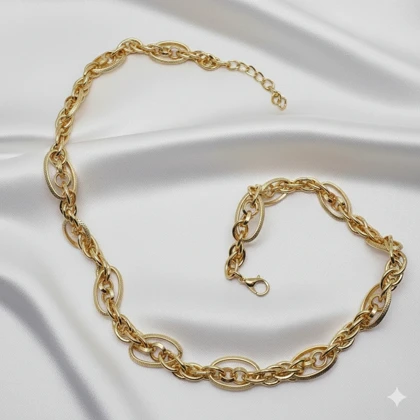 گردنبند برند شین مدل «بیضی زرین» | با آبکاری طلای 24 عیار و تراش‌های الماسی