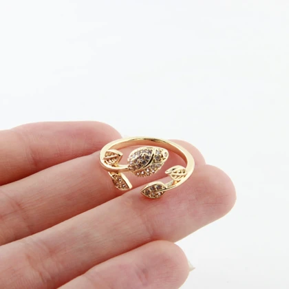 انگشتر دخترانه مدل گل و برگ
