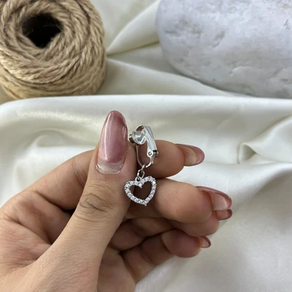 پیرسینگ ناف فیک زنانه مدل قلب درخشان