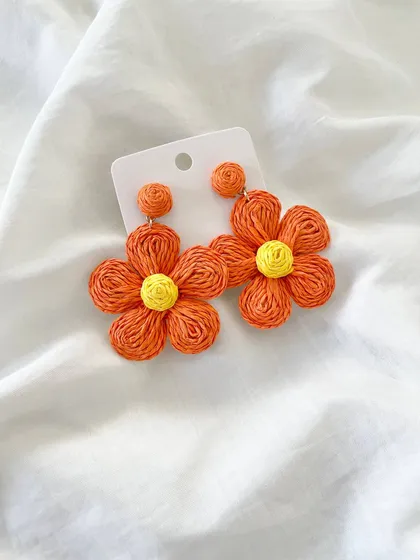 گوشواره فانتزی طرح گل