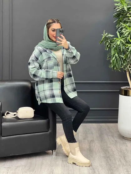 شکت کلاهدار دکمه چوبی