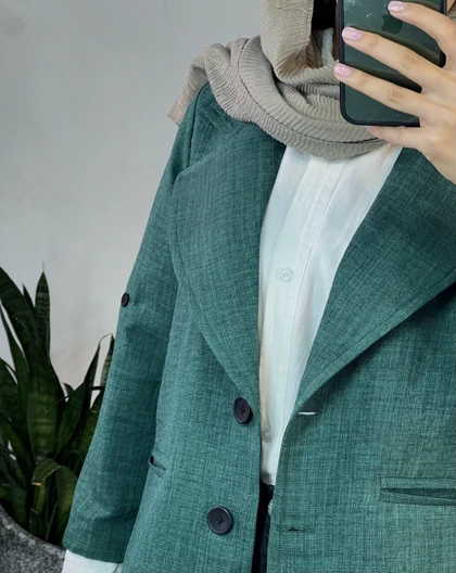 مانتو کتی ماهناز(با قد بلندتر)