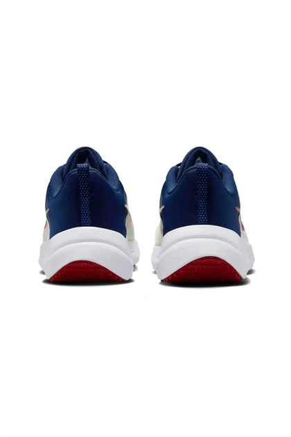 کفش پیاده روی مردانه nike