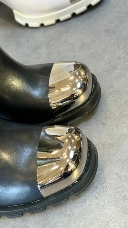 بوت پنجه فلز گرد کد 561