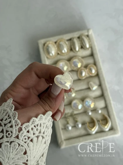 گوشواره صدفی