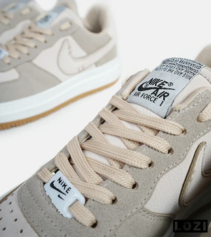 کفش مردانه و زنانه کرم قهوه ای NIKE AIR FORCE