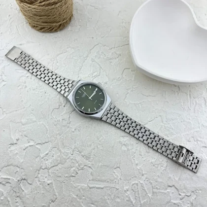 ساعت مچی زنانه با طرح کاسیو، انتخابی شیک و مدرن