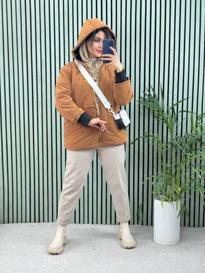 کاپشن کلاهدار نیل