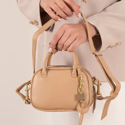 کیف کوچک صندوقی اویزدار ZARA