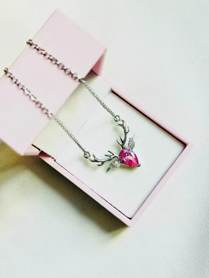 گردنبند شاخ گوزن