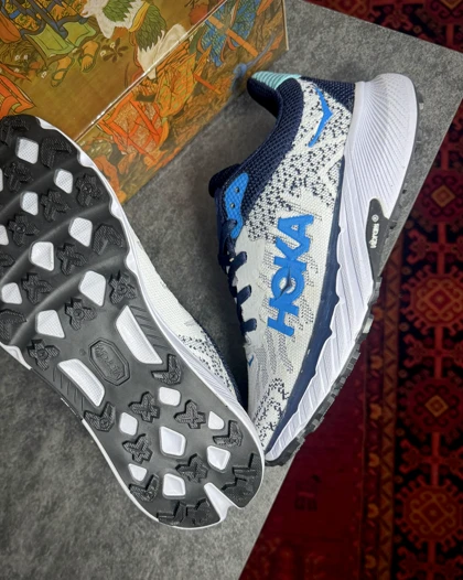 کتانی رانینگ مردانه هوکا