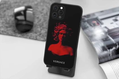 قاب موبایل با طرح ورساچه 10