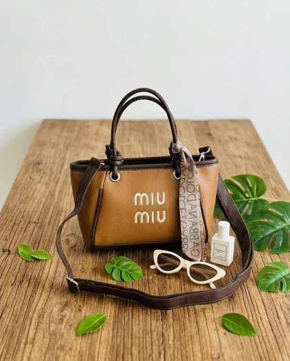 کیف زنانه طرح برند MIU MIU رنگ عسلی
