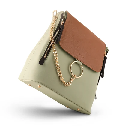 کوله پشتی زنانه چرم رادیس مدل Adriana کد 055-M.MC