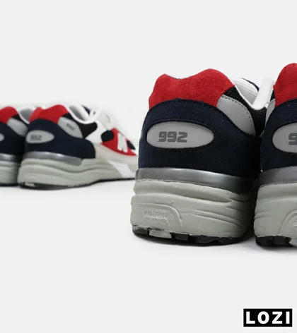 کفش کتانی سفید طوسی قرمز Newbalance 992