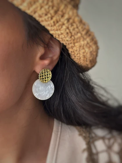 گوشواره صدفی دایره