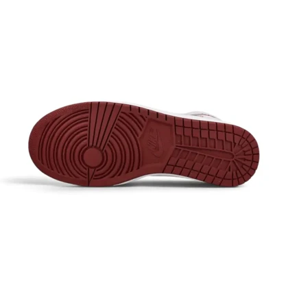 کتانی ویتنامی ایر جردن وان ساق‌دار سفید قرمزNike Air Jordan 1 Retro High Metallic Red