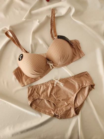 ست سوتین و شورت نخی جکدار فنردار CHANVIEN LEEN کد: 2210