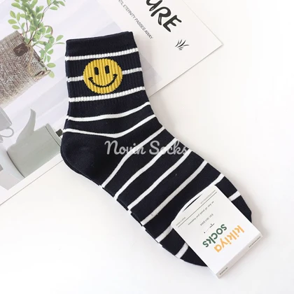 جوراب ساق‌دار طرح ایموجی