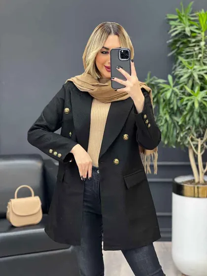 مانتو حصیری دکمه طلایی