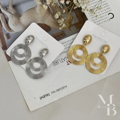 گوشواره مینو