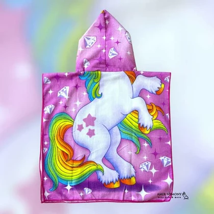 حوله شنلی بچگانه طرح اسب تک شاخ