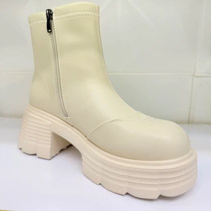 نیمبوت وارداتیY222 (روزمره،مهمانی،اداری)