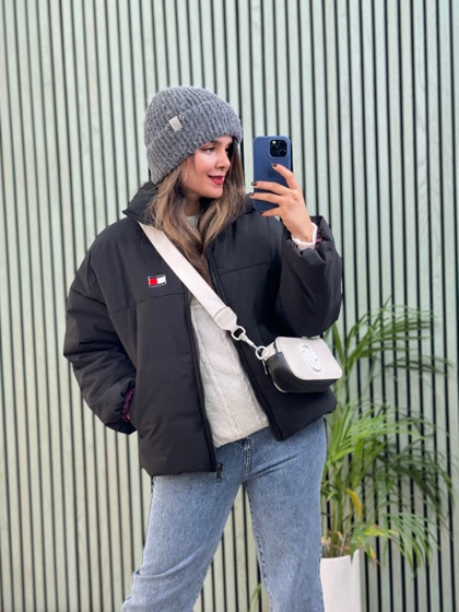 کاپشن اسپرت پرادا