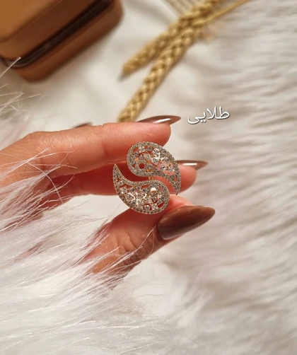 انگشتر جواهری ژوپینگ مدل سلطنتی