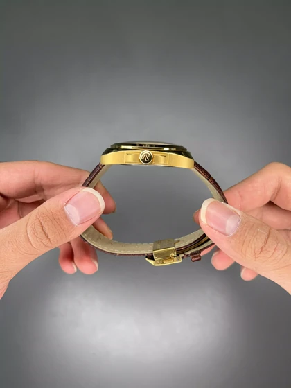 ساعت مچی رادو صفحه مربع دو تقویم قهوه ای Rado