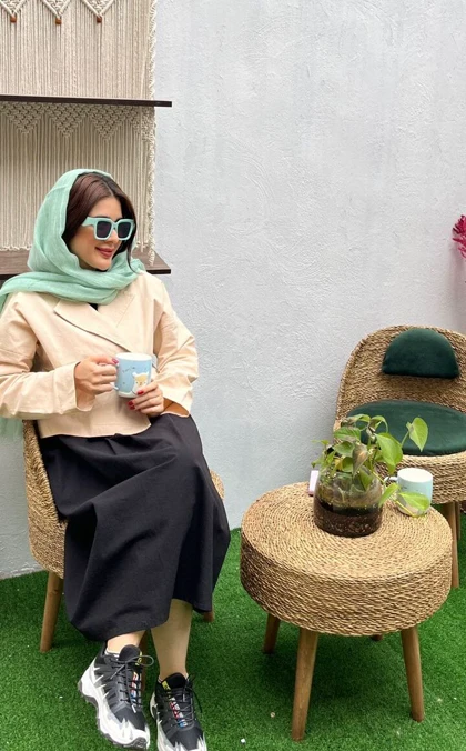 کت و سارافون پرستو