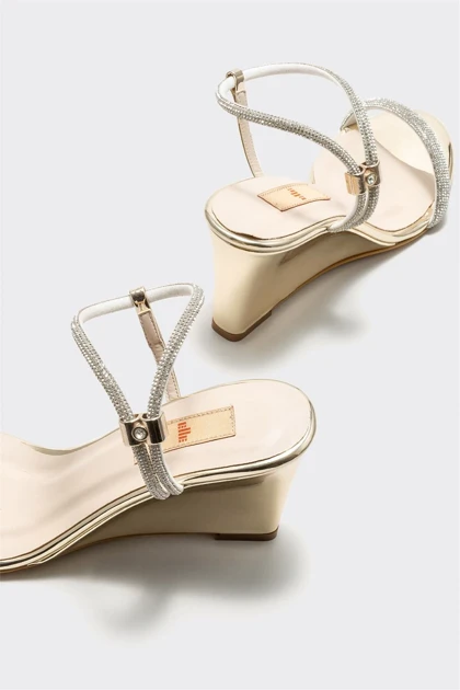 صندل زنانه اله elle