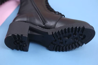 بوت زنانه BT ساق‌دار