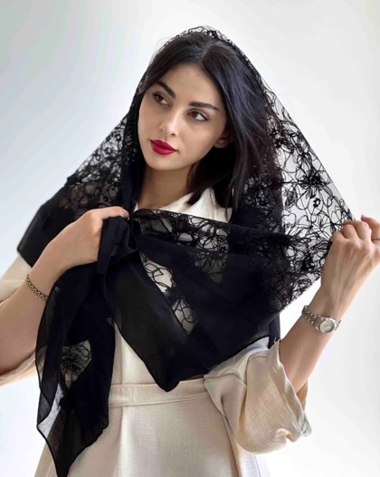 روسری پیچک رنگ مشکی