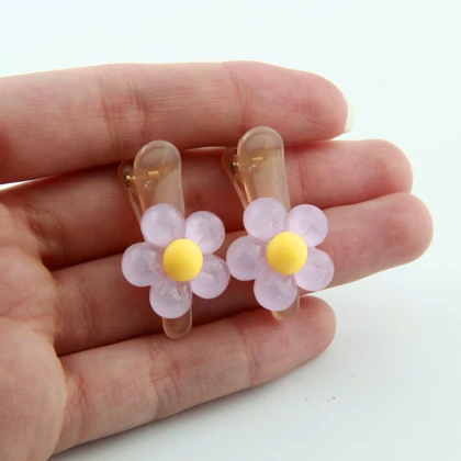 گیره مو دخترانه طرح گلی