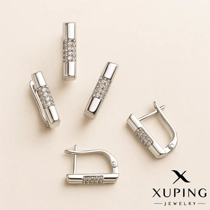 گوشواره ژوپینگ نقره‌ای با نگین‌کاری ریز کریستالی