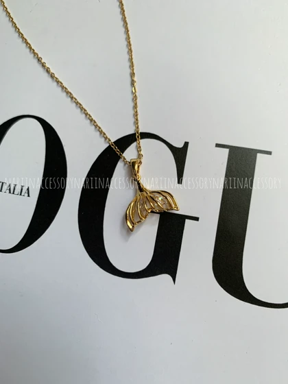 گردنبند وال الماسی