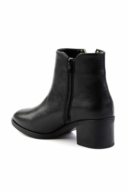 بوت و نیم بوت زنانه بامبی bambi