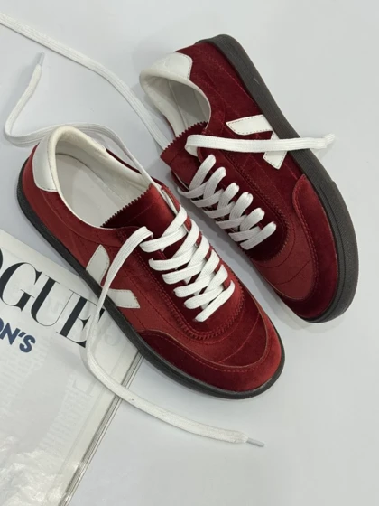 ونس وجا "روژکا " 2441