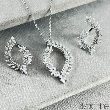 نیم ست جواهری مدل خوشه ای نگین‌دار 10139