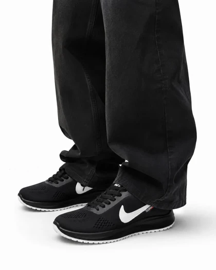 کفش کتانی بزرگ پا نایکی رانینگ زیره تزریق مشکی سفید Nike