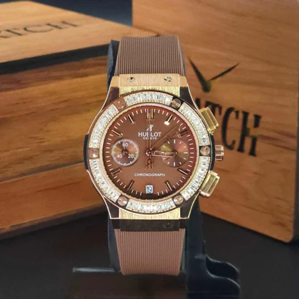 ساعت مچی زنانه هابلوت HUBLOT A919G با 3 موتور فعال کرنوگراف کد 1