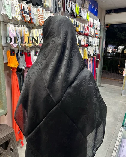 روسری مشکی نخ ابریشم مارک