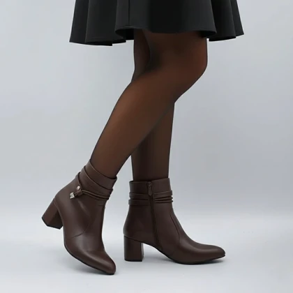 نیم بوت نوک تیز