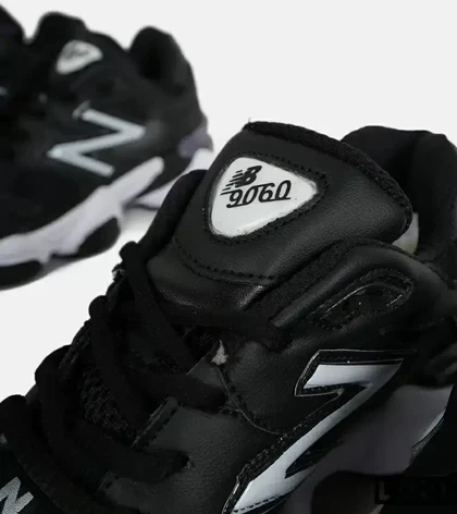 کفش کتانی مردانه و زنانه مشکی سفید NEW BALANCE 9060